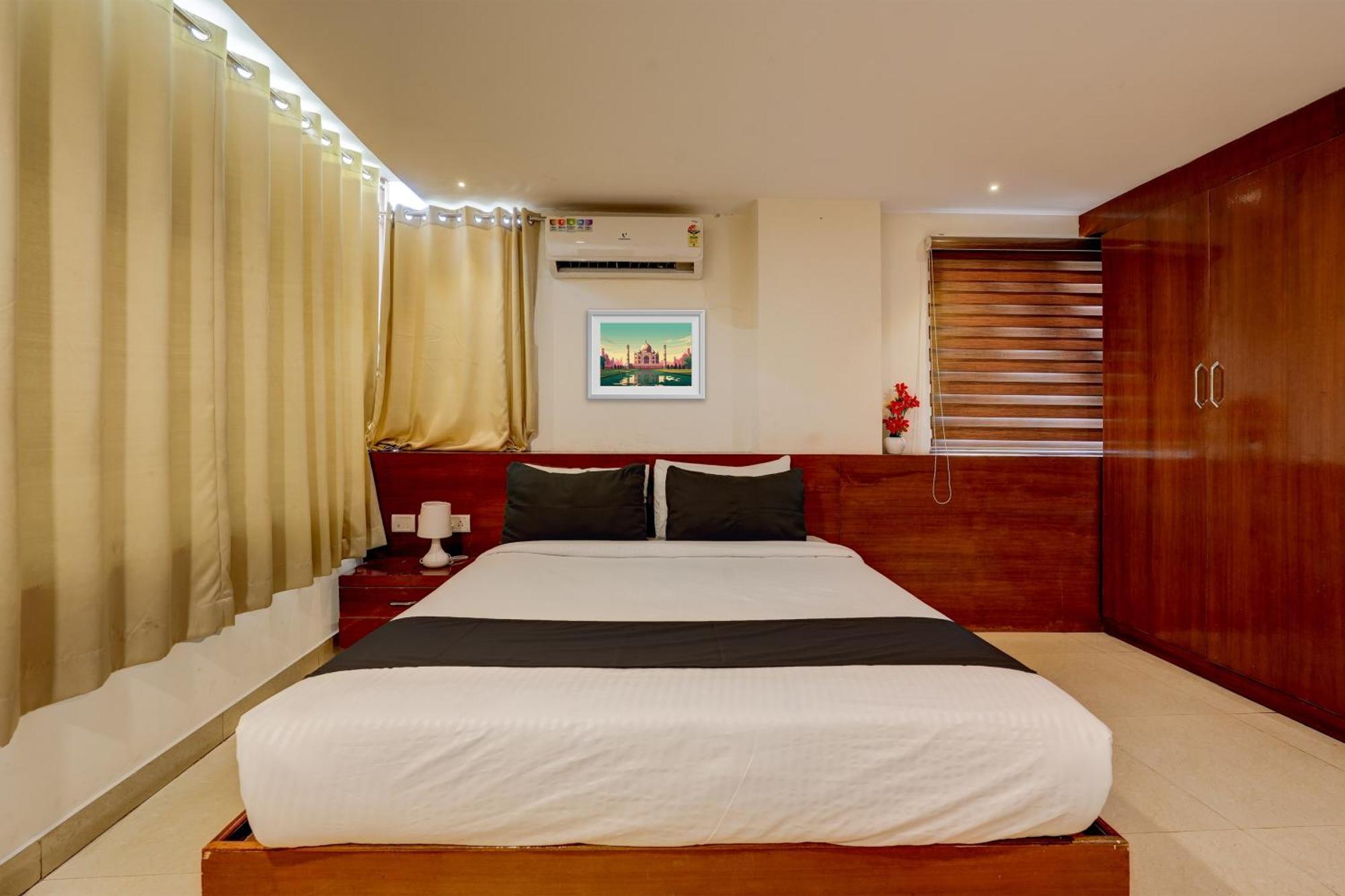 Hotel O V3R Residency Бангалор Екстериор снимка