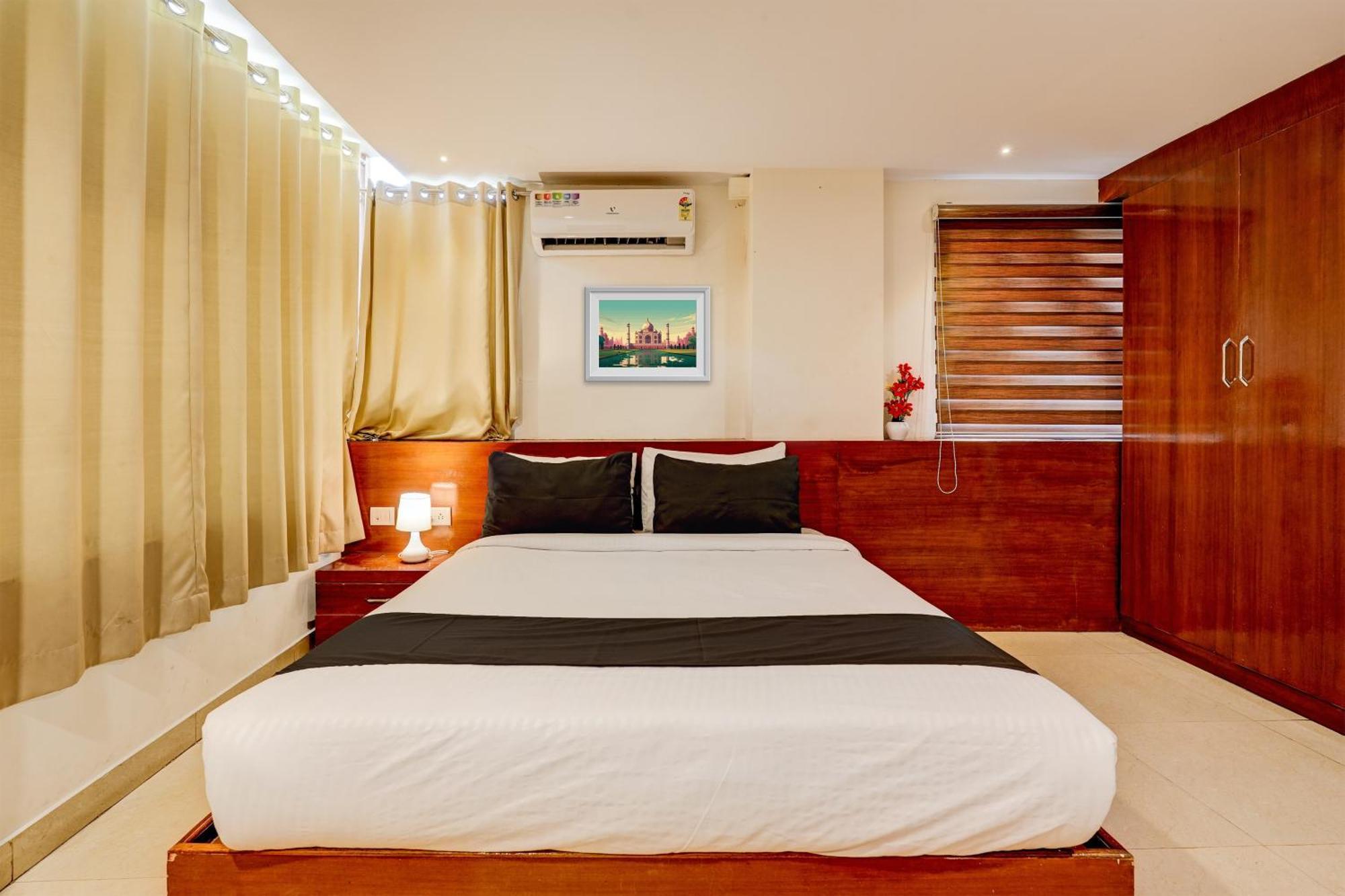 Hotel O V3R Residency Бангалор Екстериор снимка
